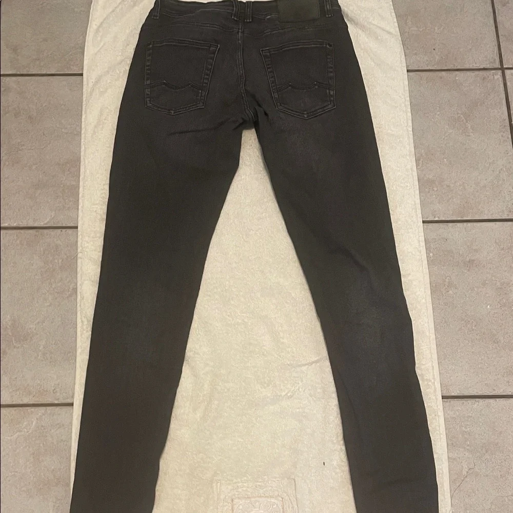Chevignon Black Jeans with Butterflies - Picture 5 of 10